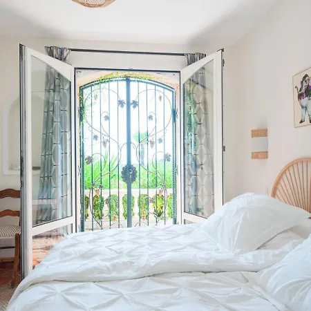 别墅 Near Cannes With Pool And Views *